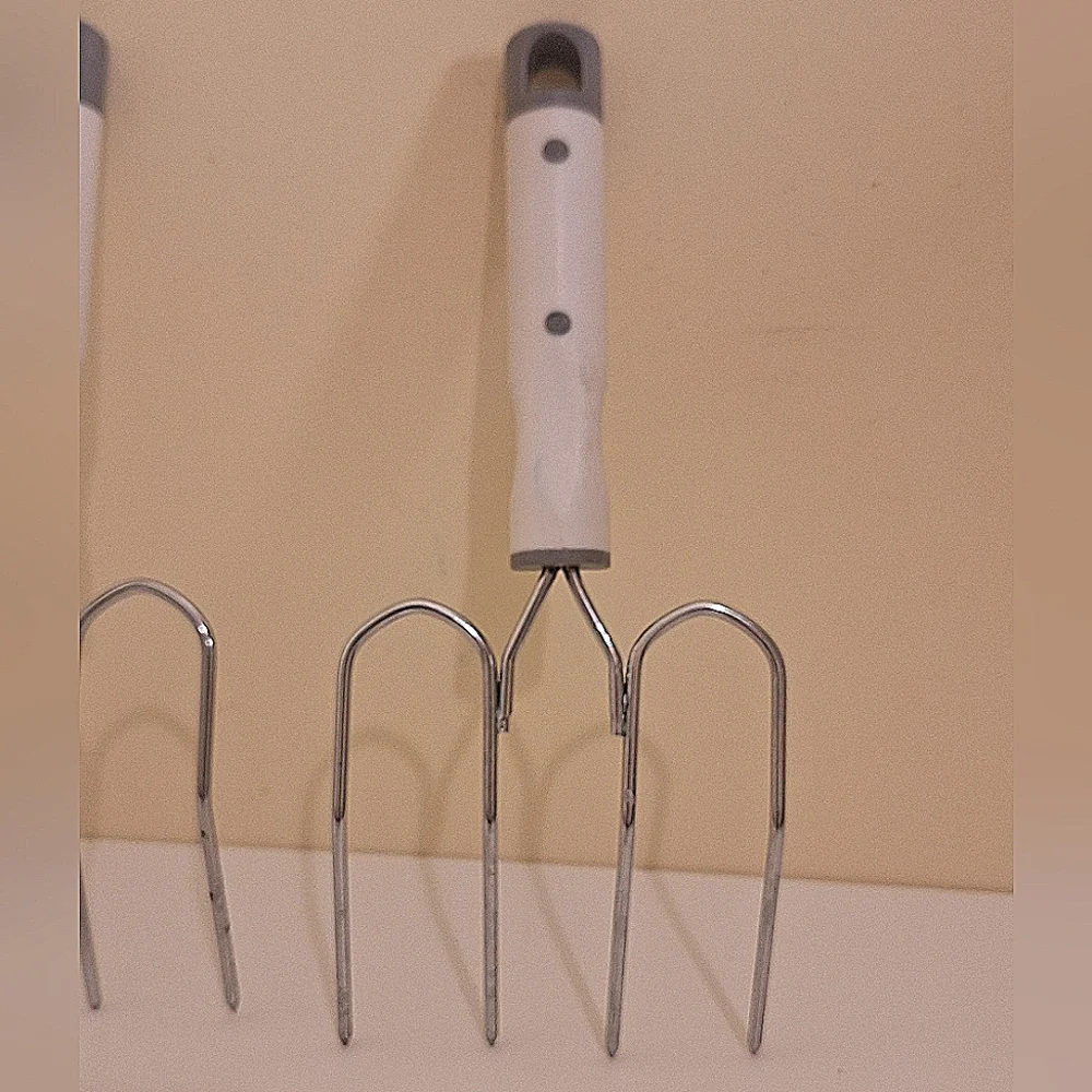 Vintage 4 Prong Meat Lifting Fork